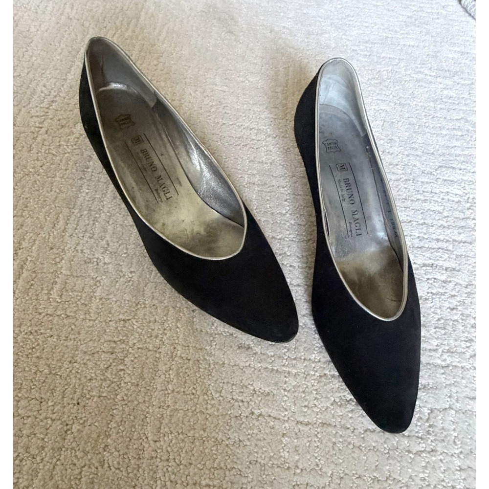 Bruno Magli Black Suede Silver Wedge Pumps Circuit Embossed Heel 10.5 AA Italy